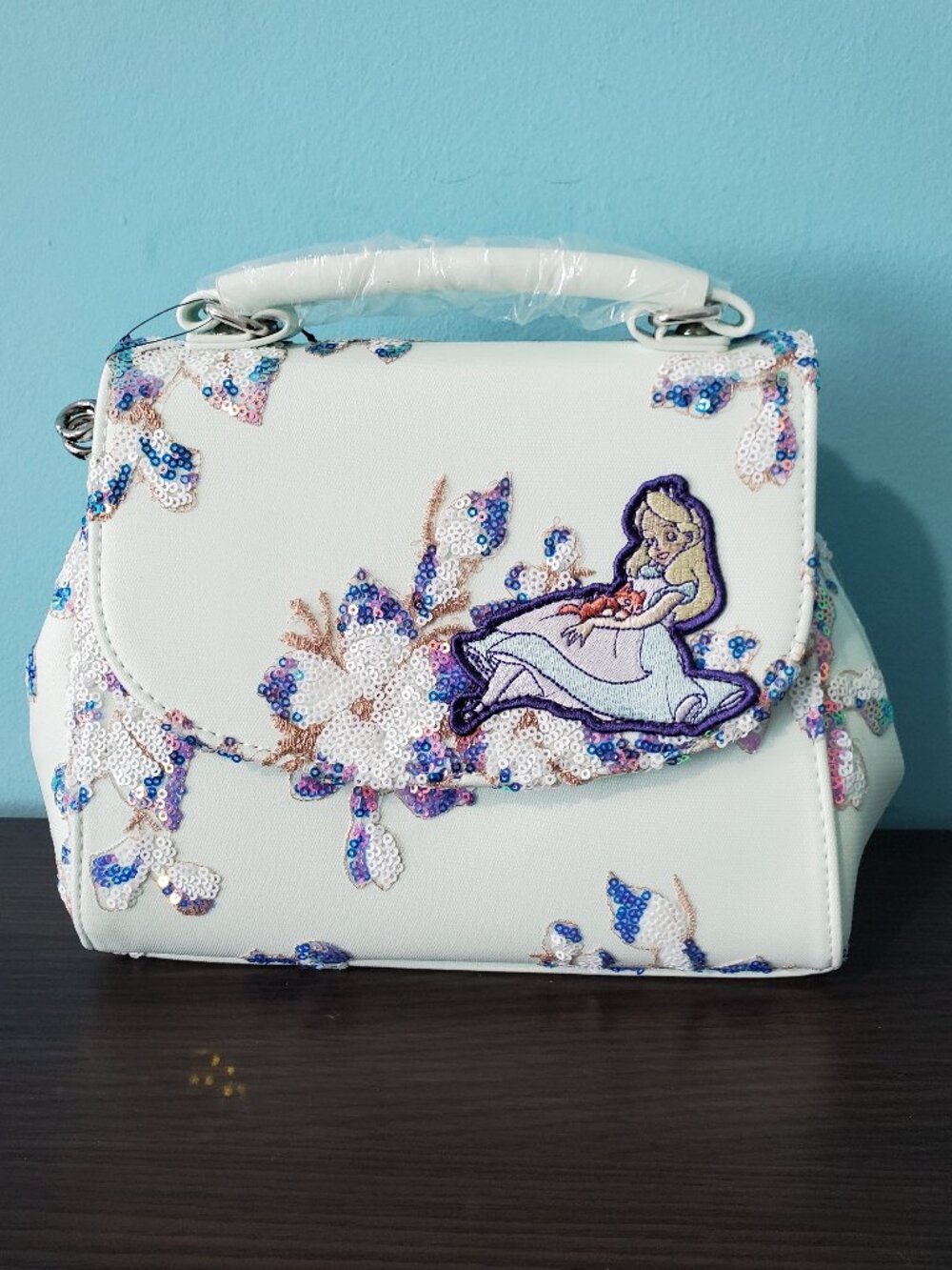 NWT Loungefly x Disney Alice in Wonderland Alice & Dinah Floral Sequin Purse
